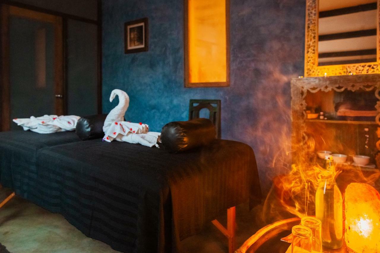 Devarya Wellness Beach Resort Morjim Dış mekan fotoğraf