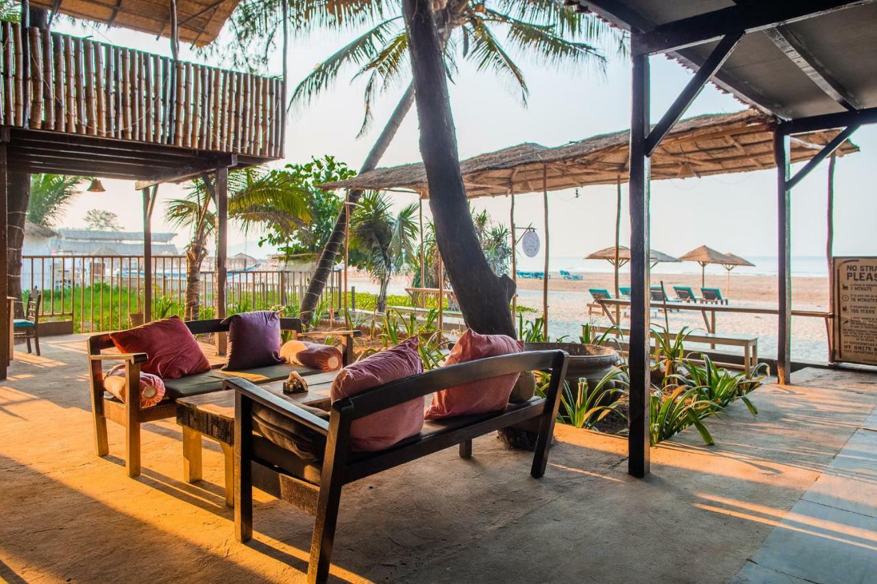 Devarya Wellness Beach Resort Morjim Dış mekan fotoğraf